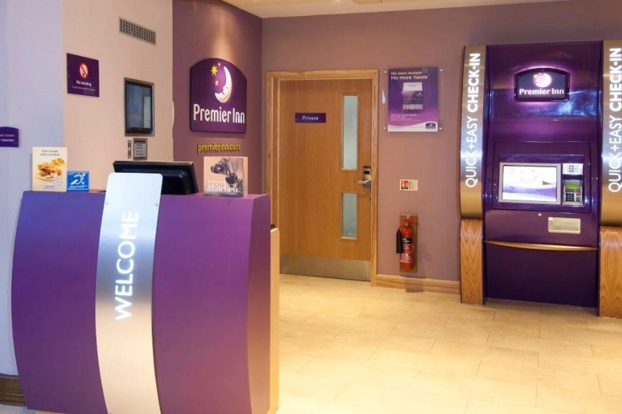 Premier Inn Kidderminster Exterior photo