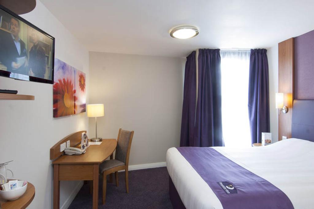 Premier Inn Kidderminster Exterior photo