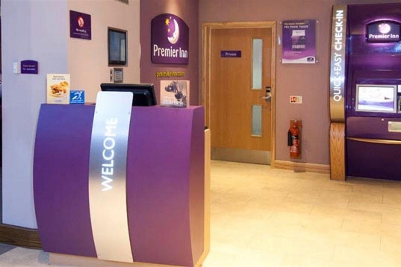 Premier Inn Kidderminster Exterior photo