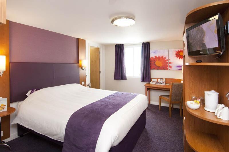 Premier Inn Kidderminster Exterior photo